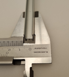 Aluprofil SMAL 8mm breit Länge 2m m. Opalabdeckung